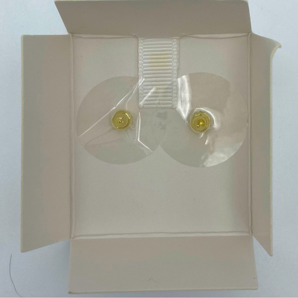 Addison Blvd Gold Tone with CZ Flower Petite Post Earrings NIB - Picture 2 of 3